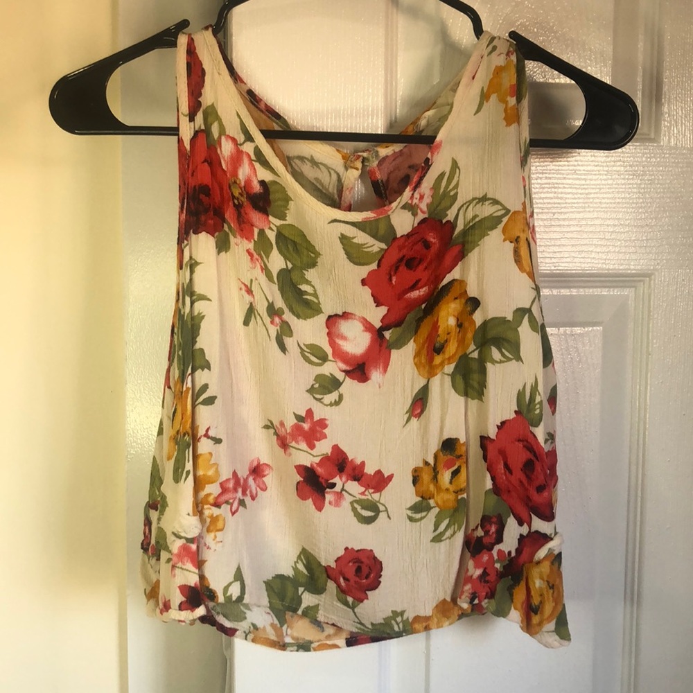 Altar’D State Floral Crop Tank